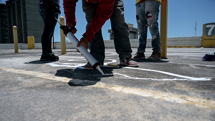 Sellado de fisuras para Impermeabilización de techos.